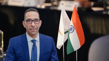 ΧΡΥΣΗΛΙΟΣ ΠΕΛΕΚΑΝΟΣ