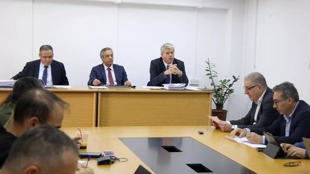 ΕΡΕΥΝΗΤΙΚΗ ΤΑΚΑΤΑ