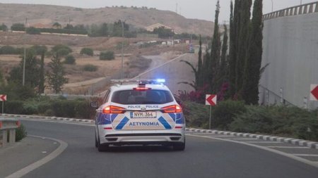 PERIPOLIKO.width-770-640x420