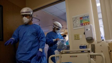 2022-01-26T041106Z_1898341566_RC2O6S9U6OJ9_RTRMADP_3_HEALTH-CORONAVIRUS-USA-768x480