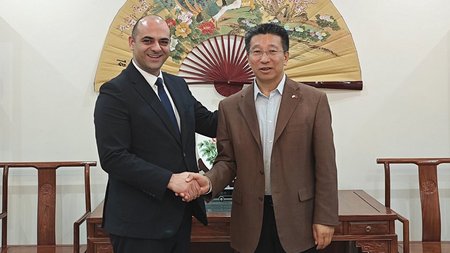 Labour Minsiter Yiannis Panayiotou and China Ambassador to Cyprus Liu Yantao