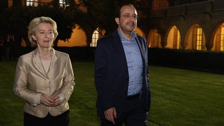 προεδρος ουρσουλα