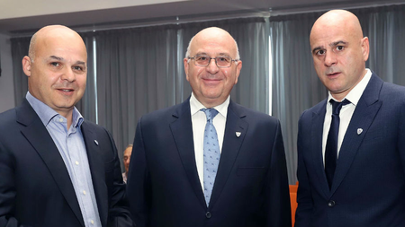 4d9eccd1-ebe2-492a-b0b1-cd65600b6891.jpg