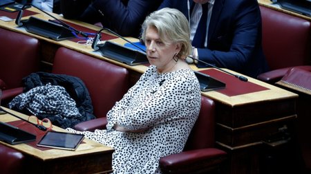 akrita-elena-vouli-mak1