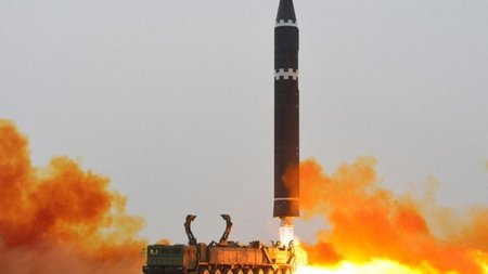 Voreia_Korea_Pyravlos_Reuters-1-768x480