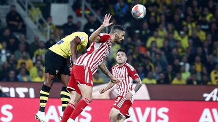 karmo-livai-aek-olympiakos-153_095224