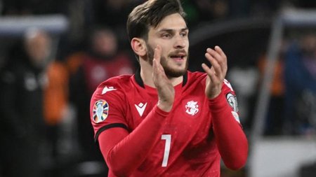 Kvicha-Kvaratskhelia-Georgia-clap_0