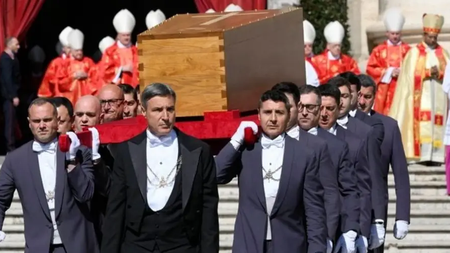 b393c4d6-popeeeeeeeee