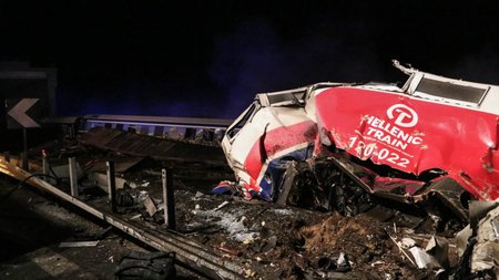 tempi-trena-sugkrousi-5820627-1024x683