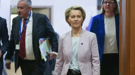 leyen-ee-dasmoi.jpg