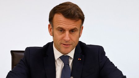 xrwma-macron