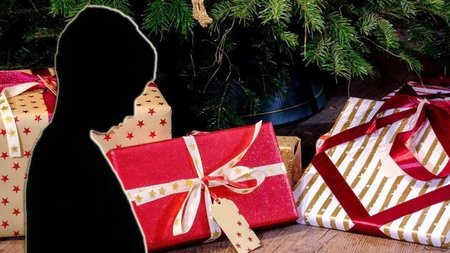 present-xmas-tree-pixabay-1280x856