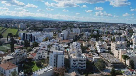 egkomi-apo-psila-foros-e1742466745587