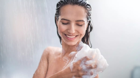 1134772001_shower_woman