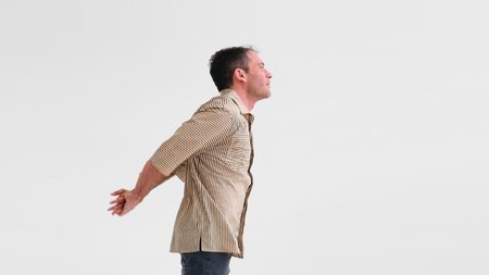 ΑΝΤΙΝΟΟΣ ΑΛΜΠΑΝΗΣ 1