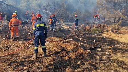 DOC.20230826.5427386.pyrosvestikigreece4-1