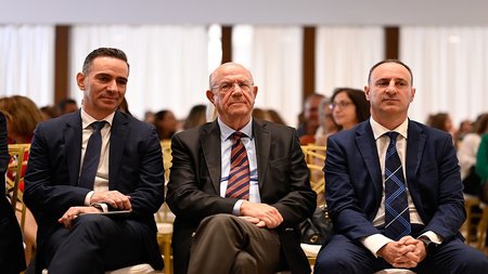 IMERIDA_GENIKOU_LOGISTIRIOU