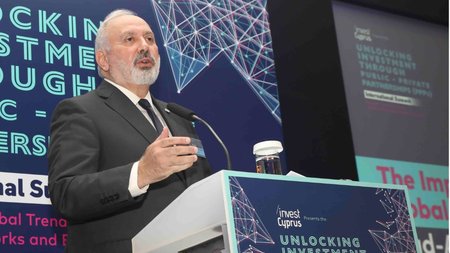 MixCollage-26-Mar-2025-12-21-PM-4093