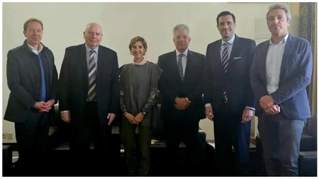 ΣΥΝΑΝΤΗΣΗ ΜΕ ΗΕ