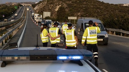 Astunomia_autokinetodromos_Leukos.2e16d0ba.fill-1600x900