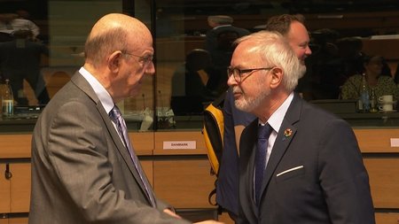 ΚΕΡΑΥΝΟΣ ΣΥΝΑΝΤΗΣΗ