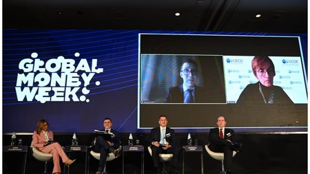 MixCollage-29-Mar-2024-06-41-PM-8341