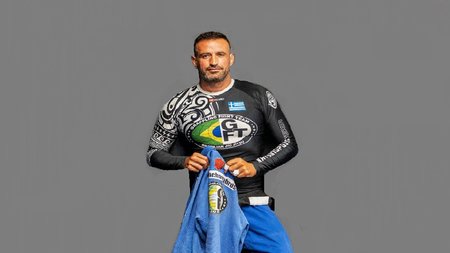 ΓΙΩΡΓΟΣ ΚΑΤΣΙΝΟΠΟΥΛΟΣ 1