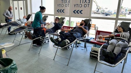 MixCollage-19-Mar-2024-09-57-AM-2276