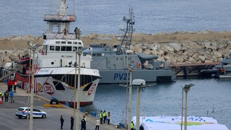 DOC.20240310.6365639.01Open+Arms05