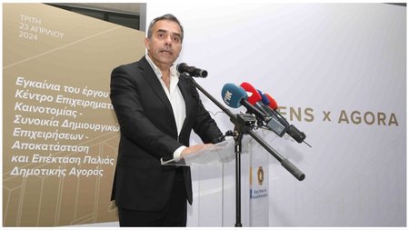 MixCollage-23-Apr-2024-08-01-PM-5614