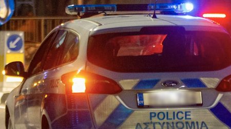 EE2E7626-70C1-4BDA-8AF7-72DD31B1D00F