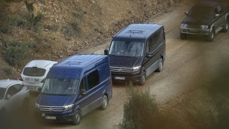 AP23143351246399-768x512