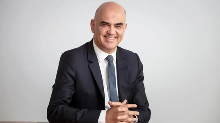 9ccbc253983941f95ffd1a82f12aff16-swi_che_1222_kern_berset_interview_02_m-data