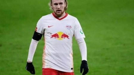 w23-141223forsberg