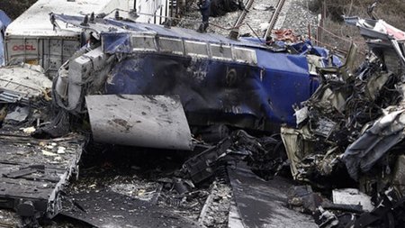 greecetrainap-768x480