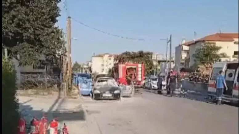fwtia-aytokinito.jpg
