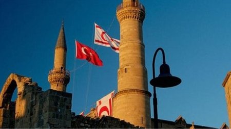 202-0.katechomena-mia-apoikia-tis-tourkias-lee.width-750