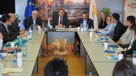 ΥΦΥΠΟΥΡΓΟΣ ΤΟΥΡΙΣΜΟΥ-ΚΙΝΕΖΙΚΗ ΑΝΤΙΠΡΟΣΩΠΕΙΑ