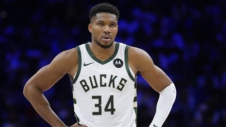 giannis_antetokounmpo