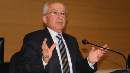 13995421541-e1428603657658