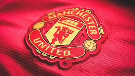 Manchester-United-badge