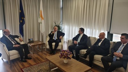 ΚΕΡΑΥΝΟΣ ΕUROBANK