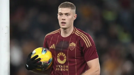 Artem_Dovbyk-1-1200x800