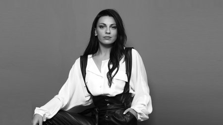 ΑΝΝΑ ΜΕΝΕΝΑΚΟΥ 1