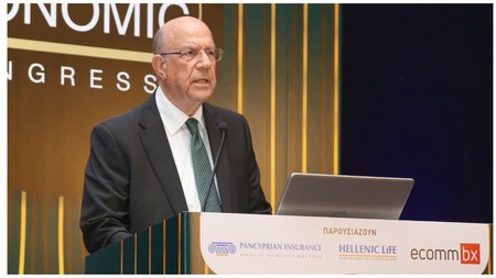 MixCollage-09-Apr-2024-11-37-AM-351