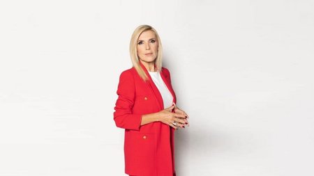 ΡΕΝΑ ΚΟΥΒΕΛΙΩΤΗ 1