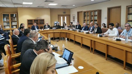 ΕΠΙΤΡΟΠΗ ΕΜΠΟΡΙΟΥ