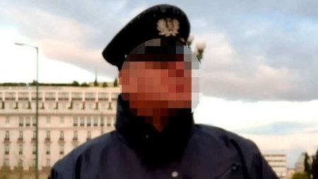 astinomikos-ellinikis-boulis-biasmoi-paidion