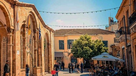 ΕΝΤΟΣ ΤΩΝ ΤΕΙΧΩΝ ΛΕΥΚΩΣΙΑ 1000 Χ 560