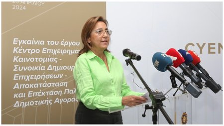 MixCollage-23-Apr-2024-07-58-PM-9996